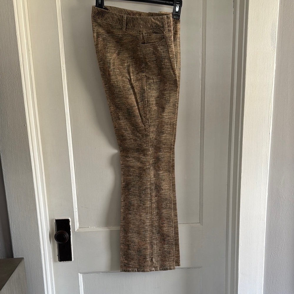 Stylish Brown Textured Pants
